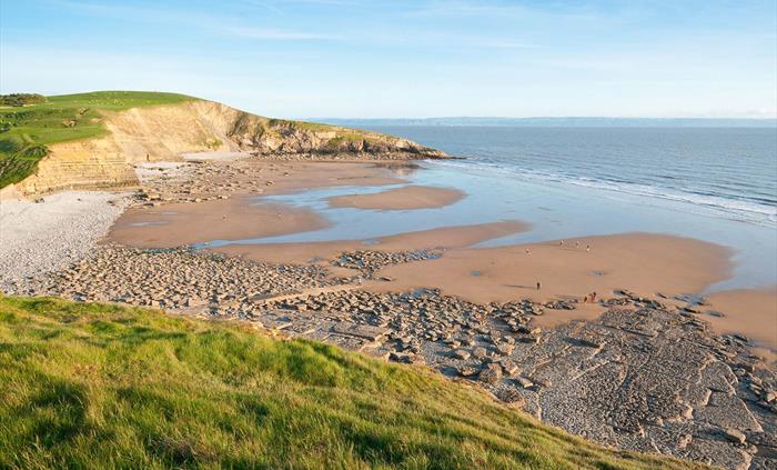 Dunraven Bay is very popular it is also often referred to as Southerndown beach taking its name from the nearby village.  The walled gardens and Dunra
